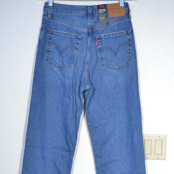 NEW LEVIS PREMIUM RIBCAGE STRAIGHT ANKLE JEANS, W27xL29 - Picture 5 of 10